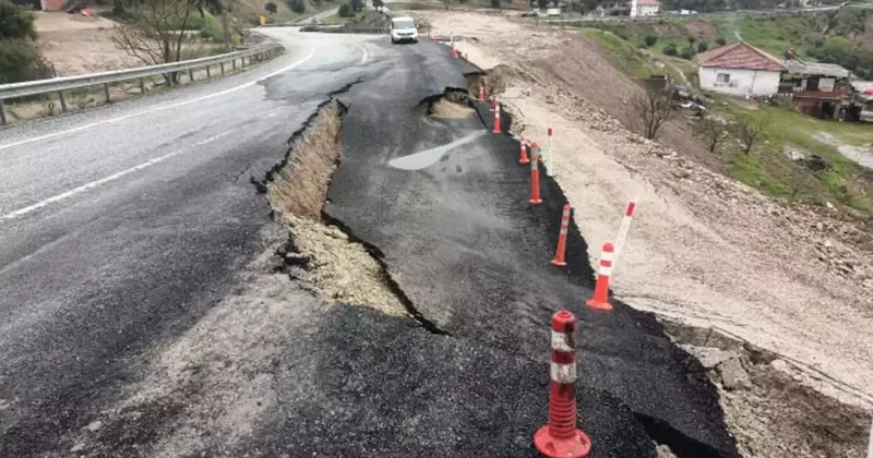 Aydın da toprak kayması; kara yolu ikinci kez çöktü