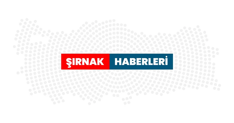 Şırnak ta çocuklardan alkışlanacak hareket: Yolların açılması için günlerdir çalışan işçilere yemek götürüyorlar Şırnak Haberleri