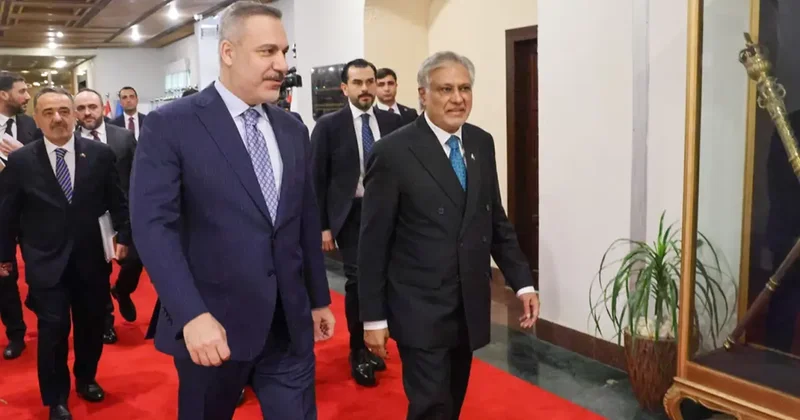 Savaş sürerken Bakan Fidan dan İslamabad çıkarması