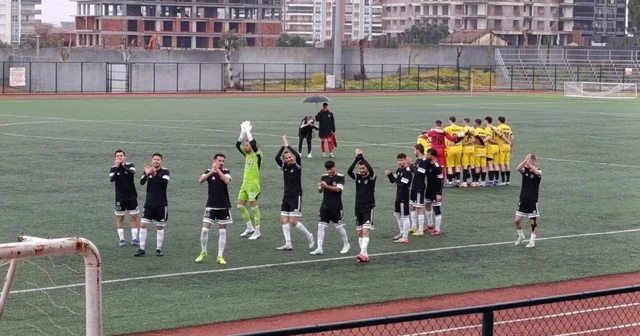 Alaşehir Belediyespor evinde yıkıldı Manisa Haberleri