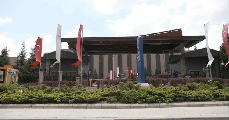 Diyanet’in kazanovasını oğlu izleyip ifşa etmiş Sözcü Gazetesi