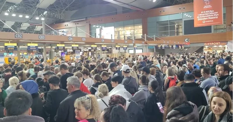 Hava trafiğine sağanak ve fırtına engeli