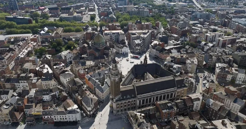 Dünyanın en çirkin şehri deniliyordu: Şimdi turist akınına uğruyor Sözcü Gazetesi