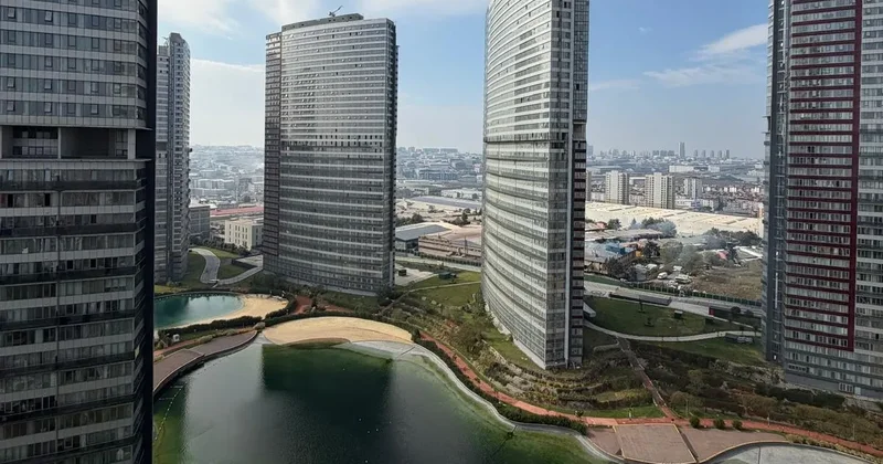 Esenyurt’ta ‘ev alma’ kabusu: Binlerce kişi mağdur oldu! ‘Karar var, tapu yok’