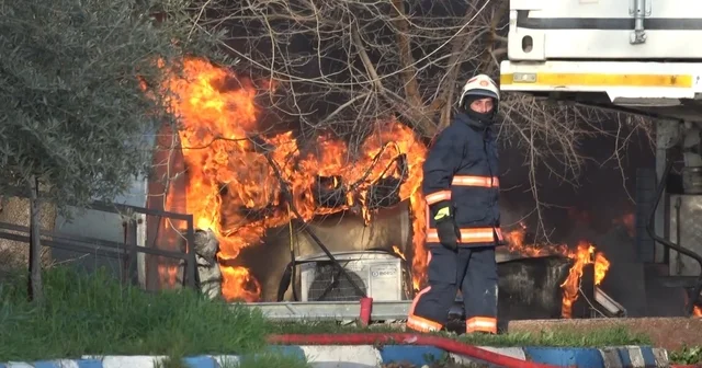 Kilis te STK ya ait prefabrik yapıda yangın Kilis Haberleri