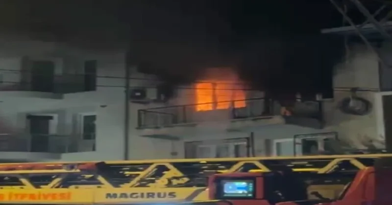 İzmir de ev yangını: 1 kişi hayatını kaybetti, 1 kişi ağır yaralandı Sözcü Gazetesi