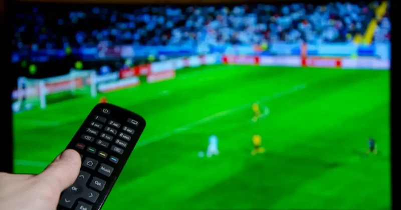 Dev maç şifresiz yayınlanacak: Futbol şöleni olacak!