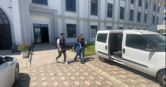 Evden ziynet eşyası ve nakit para çalan kadın yakalandı Kocaeli Haberleri