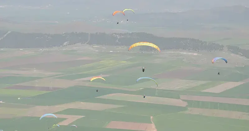 Türkiye Yamaç Paraşütü Hedef Yarışması Gaziantep 2026 başladı