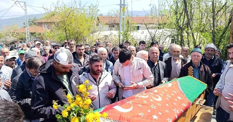 Kazada hayatını kaybetti, karnındaki çocuğu ile toprağa verildi