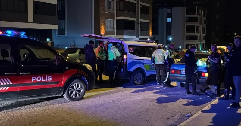 Dur ihtarına uymayan ehliyetsiz sürücüye 446 bin lira ceza