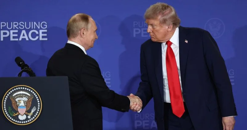 Donald Trump ile Vladimir Putin telefonda görüştü Dış Haberler