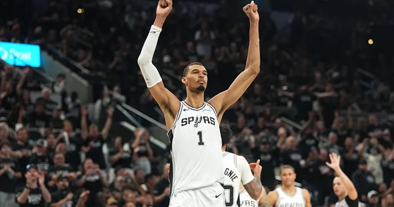 San Antonio Spurs, Batı Konferansı nda yarı finalinde!