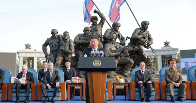 Görüntüler Kuzey Kore den! Kim Jong Un açıkladı: Kendilerini patlatarak şehit oldular