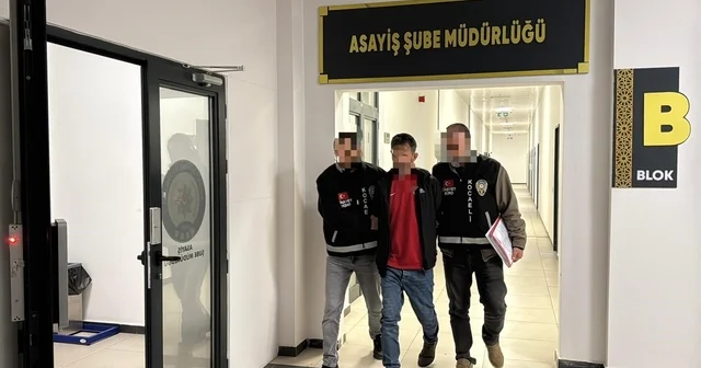 Kızının düğününe 2 gün kala eşini öldüren sanık: Kendimi kaybettim, cinnet geçirdim Yürekleri dağlayan ifade: Bir daha gözlerinden yaş akmayacak diye söz verdi ama kardeşimi öldürdü Kocaeli Haberleri