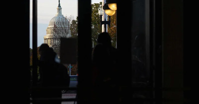 Anket: ABD lilerin yüzde 53 ü dış politikada diğer ülkelerin çıkarının göz ardı edildiğini düşünüyor