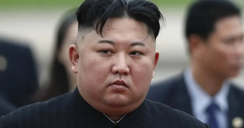 Kim Jong Un sınır tanımıyor! İntihar eden askerleri yere göğe sığdıramadı!