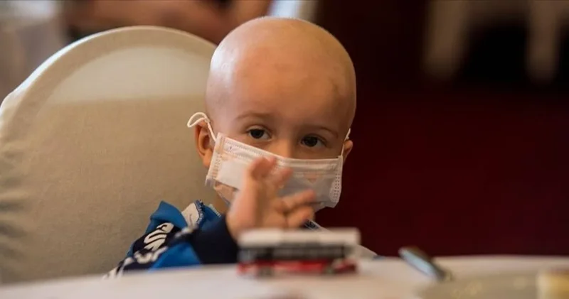 “Oğlum kanser” yalanıyla yardım topladı, paraları lüks yaşama harcadı