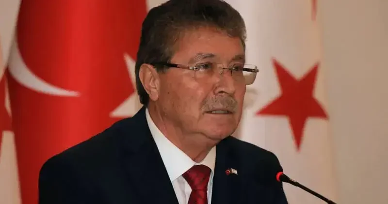 KKTC Başbakanı Üstel’den GKRY lideri Hristodulidis’e çağrı