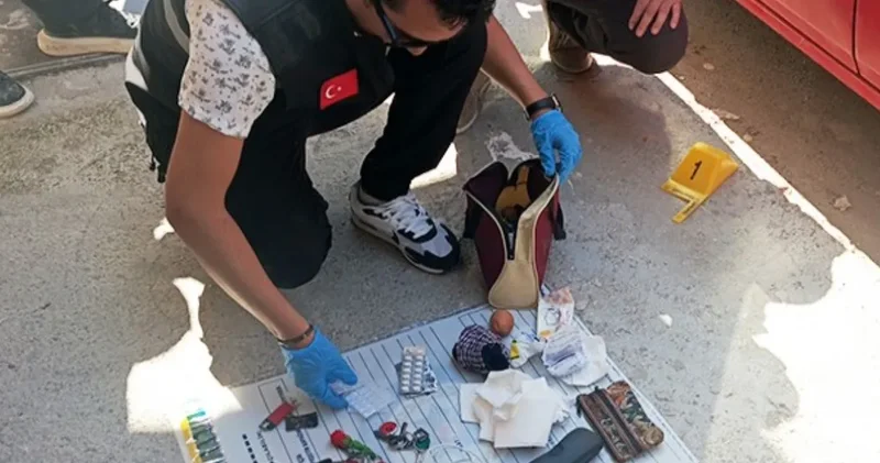 Eşya taşıma telaşı pahalıya patladı: Altın dolu çantayı çaldılar!