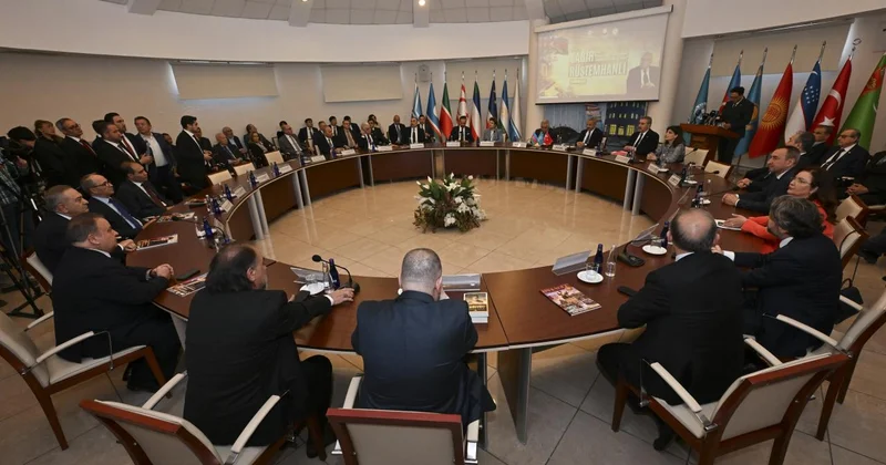 Ankara da Azerbaycan halk şairi Rüstemhanlı nın doğumunun 80. yılı etkinliği düzenledi