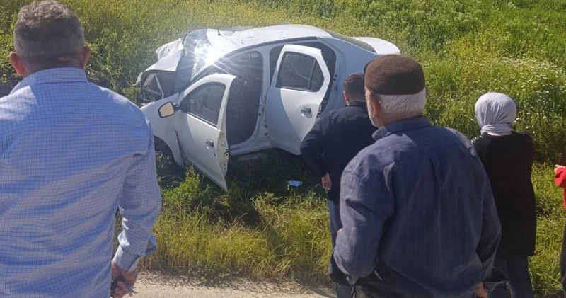 Kastamonu nun Araç ilçesinde otomobil istinat duvarına çarptı: 3 ölü, 1 yaralı