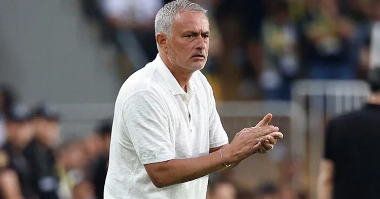 Jose Mourinho imzayı attı, resmi açıklama için gün sayıyor!