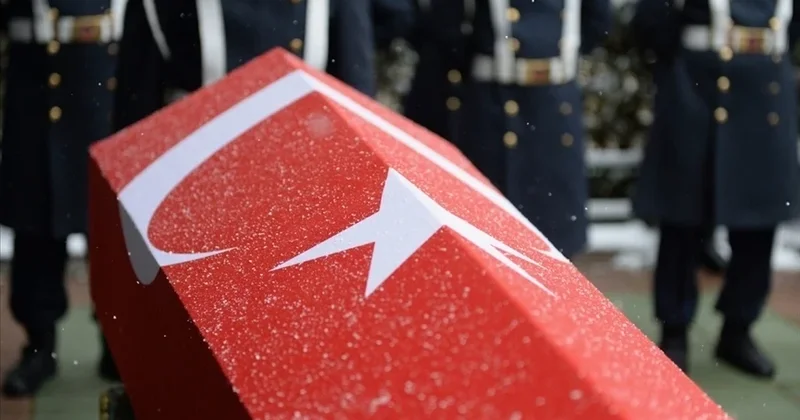 Trafik kazasında yaralanan polis memuru şehit oldu