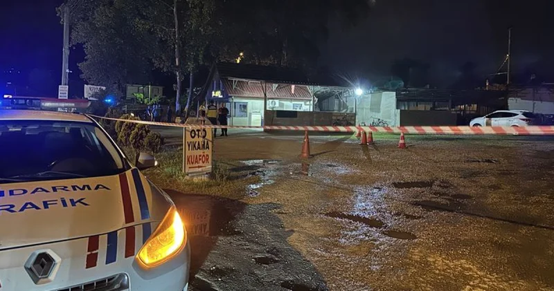Akyazı da silahlı kavga: 2 yaralı, 7 gözaltı Son dakika haberleri