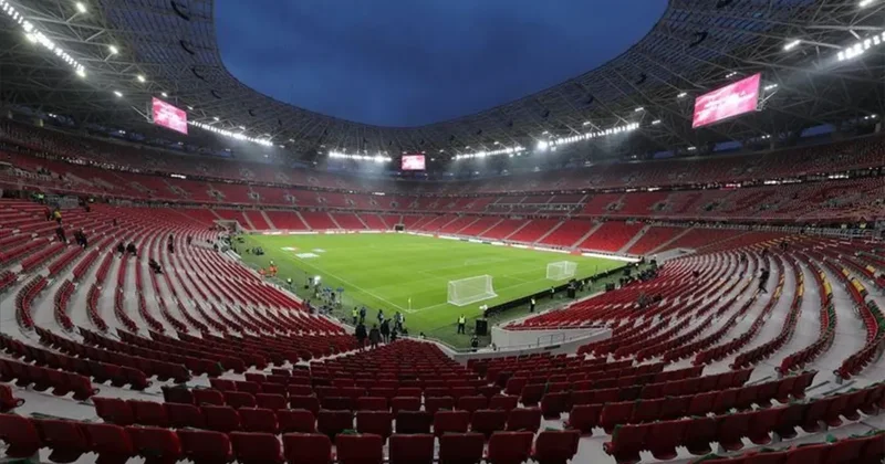 Puskas Arena yine büyük bir finale ev sahipliği yapacak