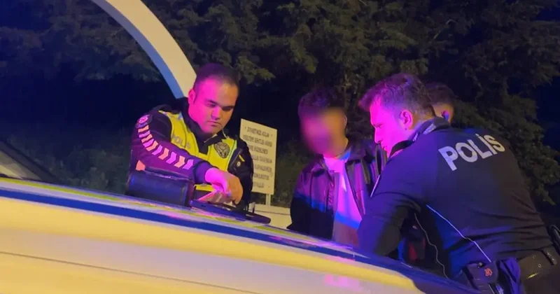 Yedikleri cezaya inanamadılar! Toplamak için 3 kişi hesap makinesi kullandı