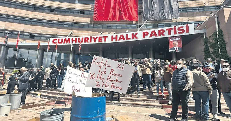 TUBA KALÇIK Muhalif medyanın manipülasyonu