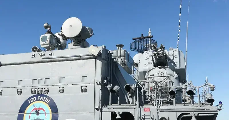 TCG Fatih, Sarayburnu Limanı nda ziyarete açıldı