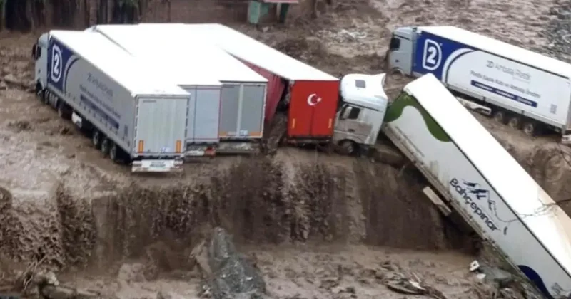 Osmaniye’deki heyelanda 6 tır zarar gördü
