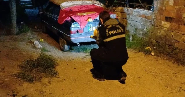 Babasının evinin önünde tüfekle atıp açtı Çorum Haberleri