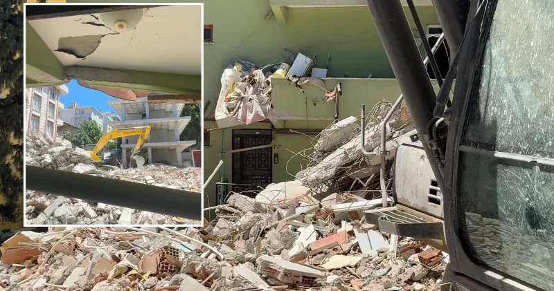 İstanbul da korku dolu anlar: Yıkımdan kopan betonlar yan binaya düştü Gündem Haberleri