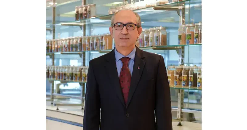 Prof. Dr. Türkoğlu: Biocomplex B11, saç dökülmesi ilacı minoksidilin etkisini yüzde 73 artırıyor