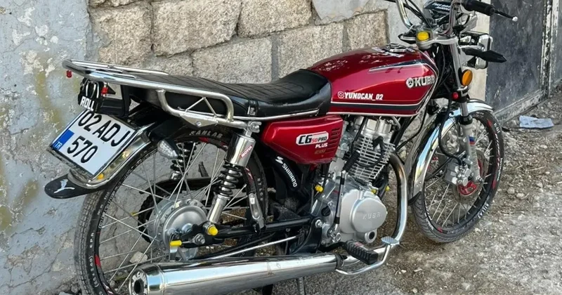 Park halindeki motosiklet çalındı