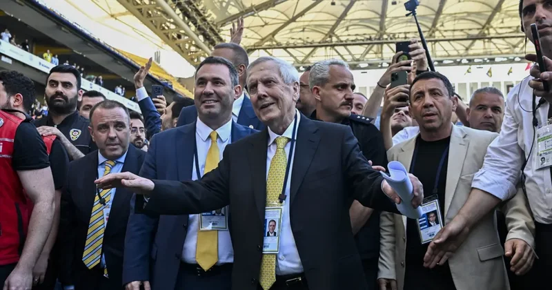 İsmail Kartal transferi onayladı! Fenerbahçe, Galatasaray ın listesindeki ismi istiyor