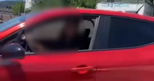 İstanbul trafiğinde kibir kulesi: Beykoz da ters yöne girip yolu kapatan sürücüden pes dedirten küfürlü pişkinlik VİDEO İZLE