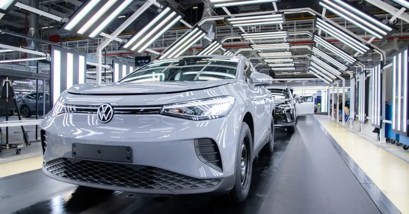 Volkswagen in tarihi kararı Almanya yı sarstı! Hükümet harekete geçti