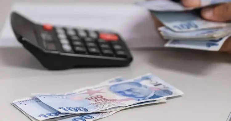 Milyonlarca emekliyi ilgilendiriyor! 100 bin lira ek ödeme için son 2 gün