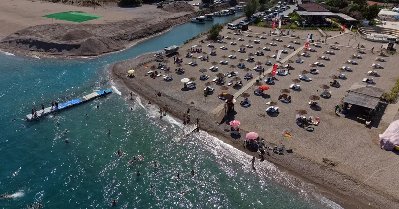 Turist bölgelerinde ücretsiz halk plajı sayısı yükseliyor: Yoğun ilgi!