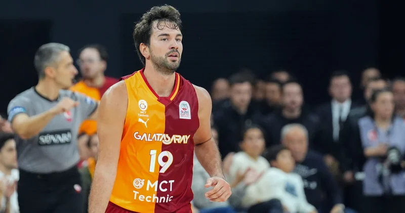 Buğrahan Tuncer, 2 yıl daha Galatasaray da!
