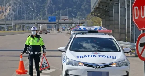Burdur haberleri Yer: Burdur! Yaptıkları hatayla araçları trafikten men edildi 29 Haziran 2026