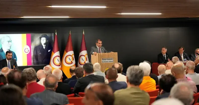 Dursun Özbek: Önemli olan transferin hangi gün açıklandığı değil, Galatasaray a ne kadar fayda sağlayacağıdır