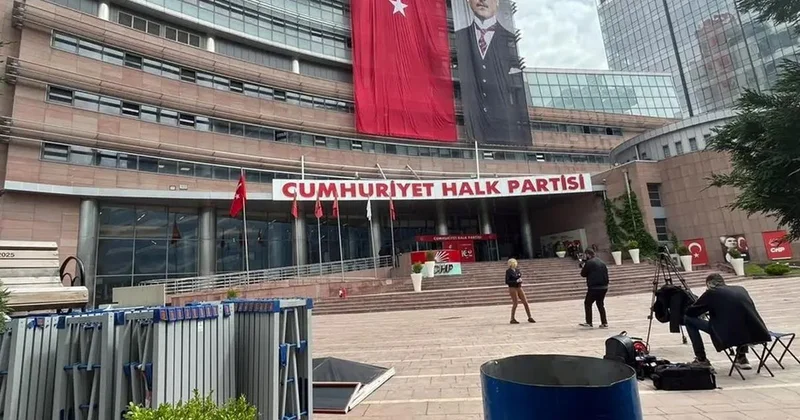 CHP de seçmen verileri çalındığı iddiasıyla ilgili iki gözaltı