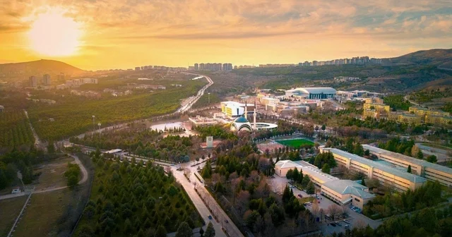 Rektör Göktaş öğrencileri Fırat Üniversitesi ne davet etti Elazığ Haberleri Habertürk Yerel Haberler