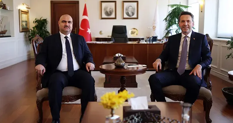 Bakan Bayraktar, Kerkük Valisi Selman Ağa yı kabul etti