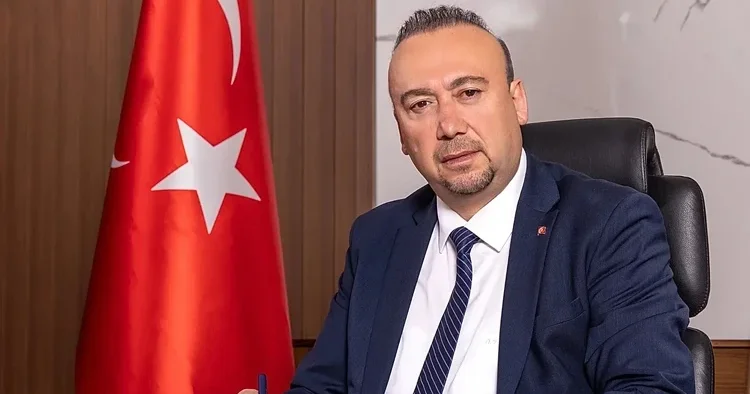 Uşak ta belediyede sigortalı gösterilip eski başkanın şirketinde çalışanlara operasyon